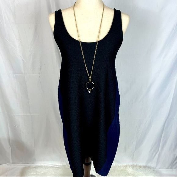 MAEVE DRESS - Picture 3 of 15